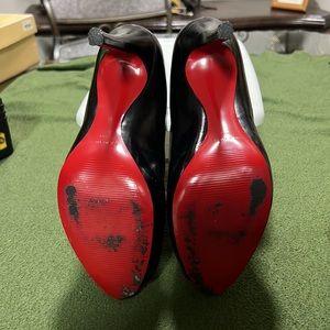 Red bottoms without the $700 Louboutin price tag?